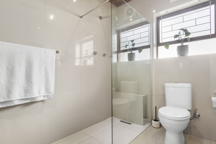 3 Bedroom Property for Sale in Wellway Park East Western Cape